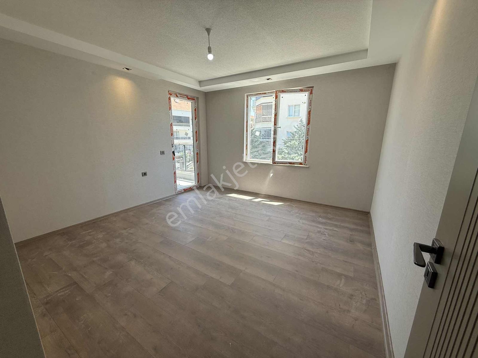 Nakkaş Mahallesinde Site İçi Lüx Daire — fotoğraf 18