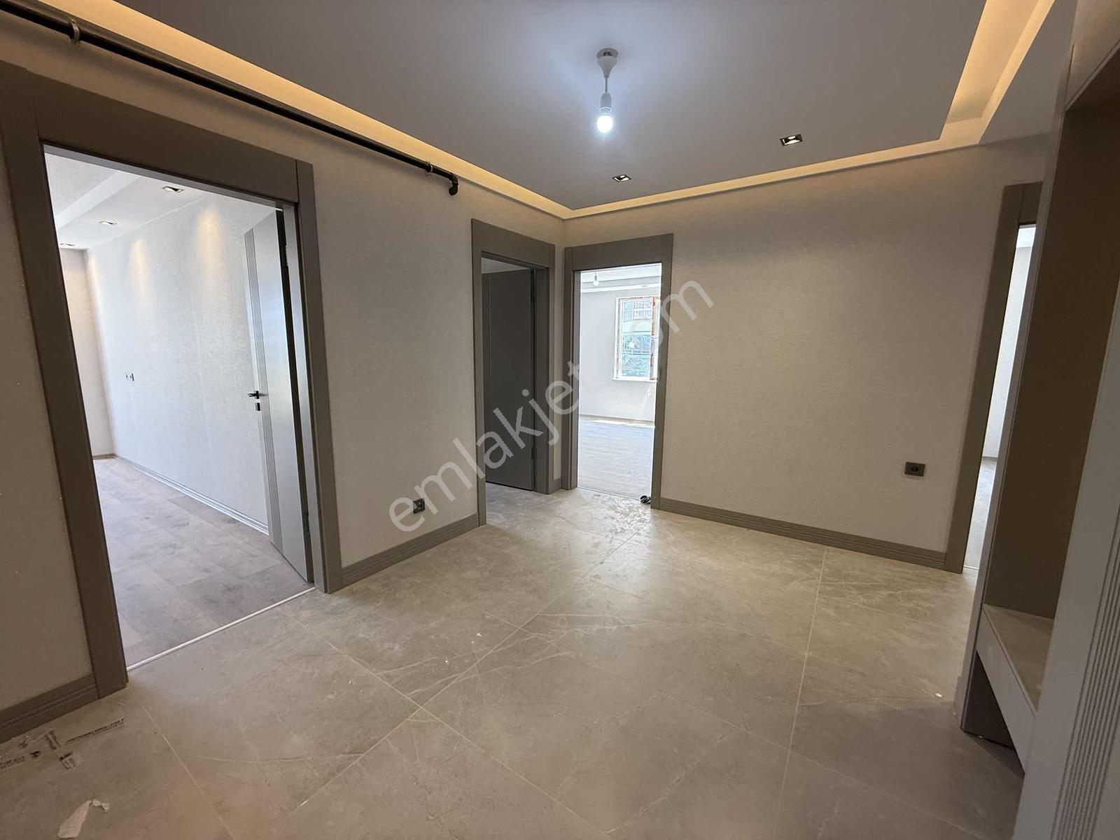 Nakkaş Mahallesinde Site İçi Lüx Daire — fotoğraf 22