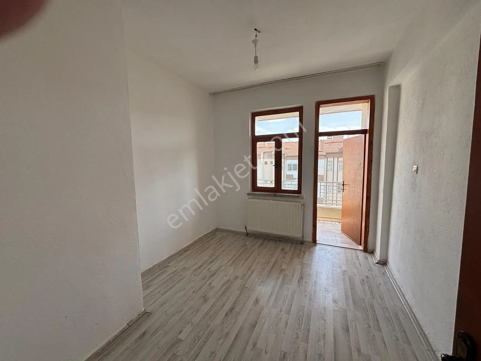 Lotus Gayrimenkulden Yunusemre Mah. Tokide Satılık 3+1 — fotoğraf 5