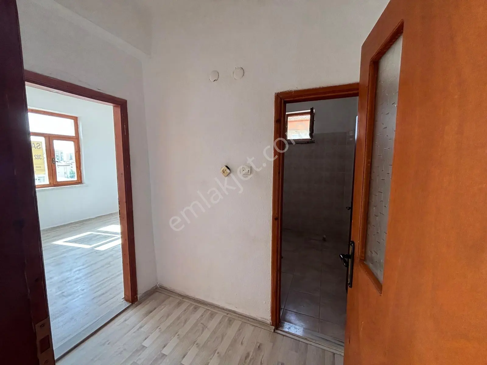 Lotus Gayrimenkulden Yunusemre Mah. Tokide Satılık 3+1 — fotoğraf 13