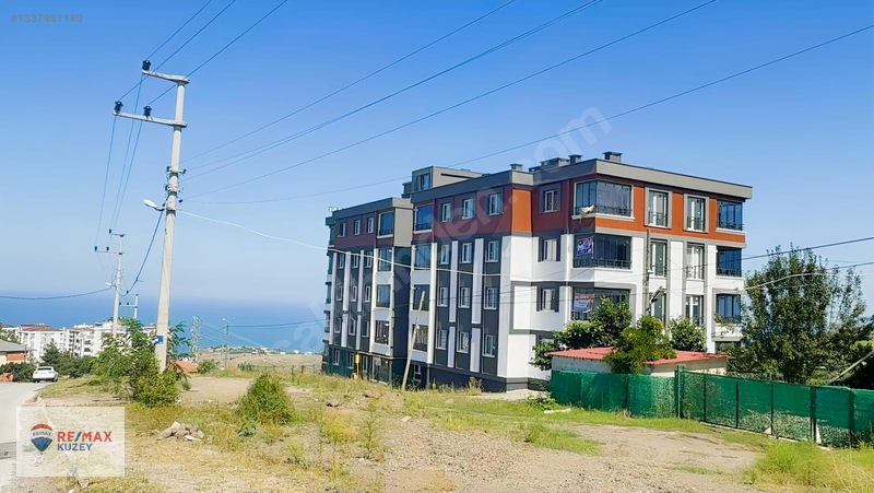 Canıkde Üniversite Yolunda Satılık 2+0 Daire — fotoğraf 3