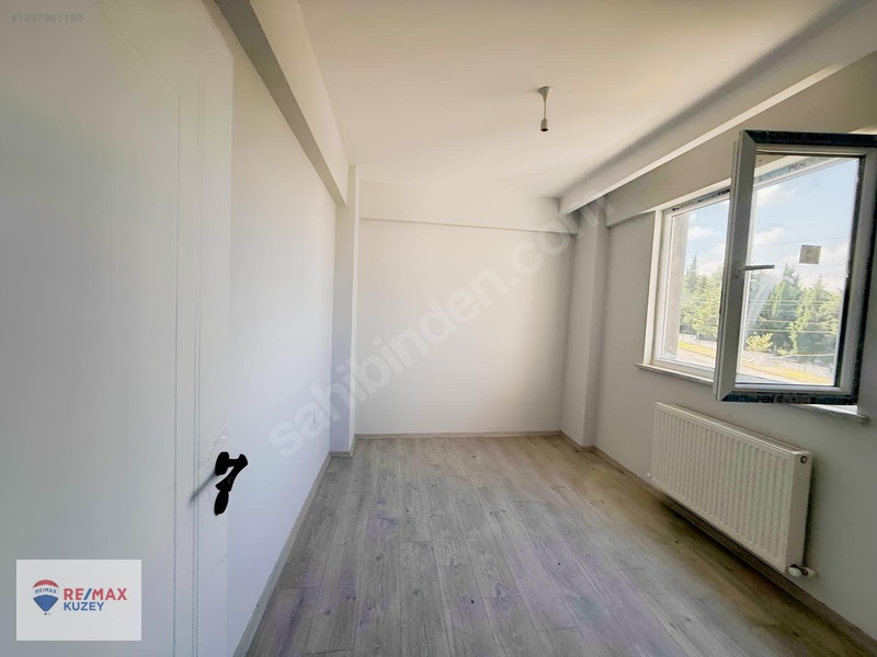 Canıkde Üniversite Yolunda Satılık 2+0 Daire — fotoğraf 15