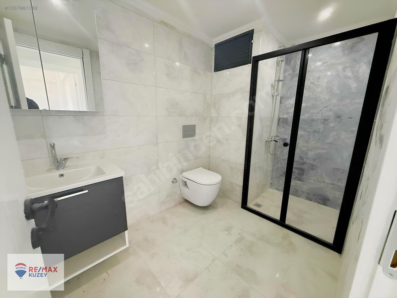 Canıkde Üniversite Yolunda Satılık 2+0 Daire — fotoğraf 20