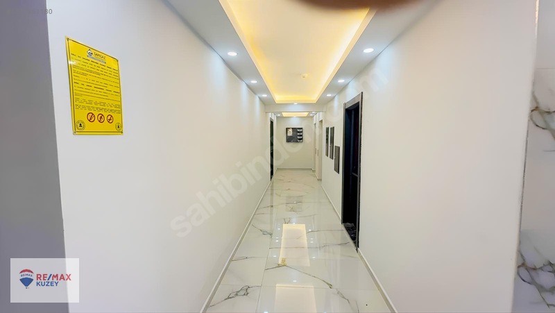 Canıkde Üniversite Yolunda Satılık 2+0 Daire — fotoğraf 32