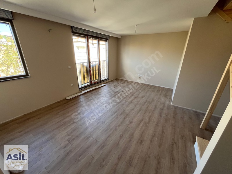Asil'den Küçükyalı Mektep Cd. Üzeri Sıfır Net 100 M2 3+1 Dubleks — fotoğraf 10