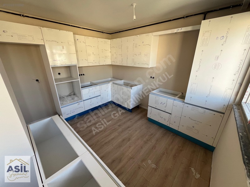 Asil'den Küçükyalı Mektep Cd. Üzeri Sıfır Net 100 M2 3+1 Dubleks — fotoğraf 13