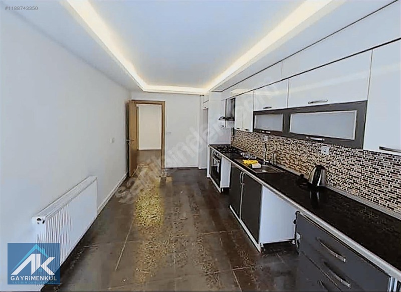 Adnan Kahveci Beylikdüzünün En Büyük Dairelerine Sahip Sitede — fotoğraf 2