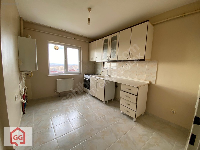 Garanti Grup'tan 1.etap Tokide Kiralık 3+1 Ara Kat Daire — fotoğraf 4