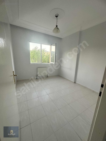 Kiralık Uydukent Ara Kat Toki — fotoğraf 9