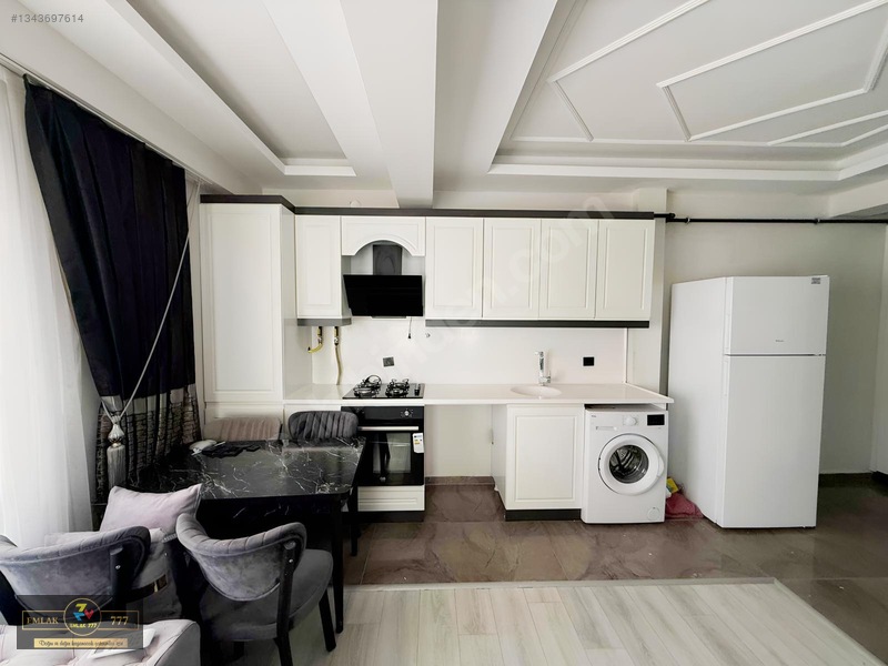 Emlak 777! 7/24 Güvenlikli Site De Kiralık Lüks 1+1 — fotoğraf 9