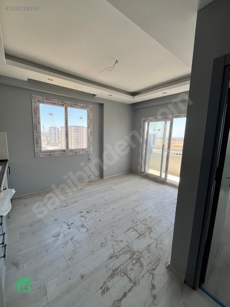 Erguvan Caddesine Çok Yakın Merkezi Konum Lüks Eşyalı Ferah 1+1 — fotoğraf 2