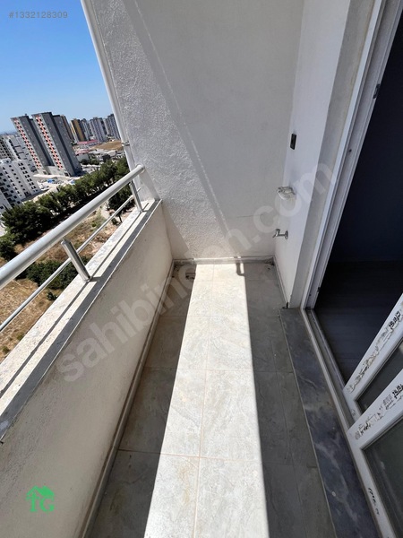 Erguvan Caddesine Çok Yakın Merkezi Konum Lüks Eşyalı Ferah 1+1 — fotoğraf 7