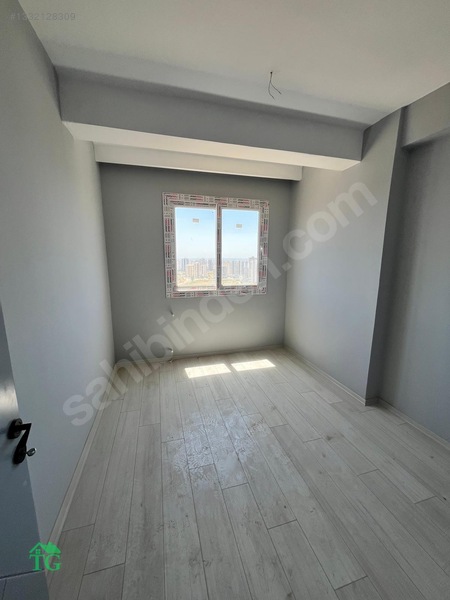 Erguvan Caddesine Çok Yakın Merkezi Konum Lüks Eşyalı Ferah 1+1 — fotoğraf 8