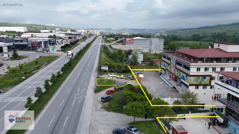 Ankara Yoluna Cephe Satılık Bina/okul Binası — fotoğraf 2