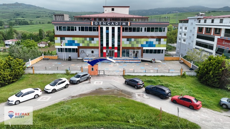 Ankara Yoluna Cephe Satılık Bina/okul Binası — fotoğraf 6