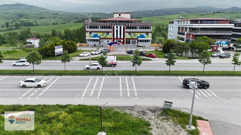 Ankara Yoluna Cephe Satılık Bina/okul Binası — fotoğraf 31