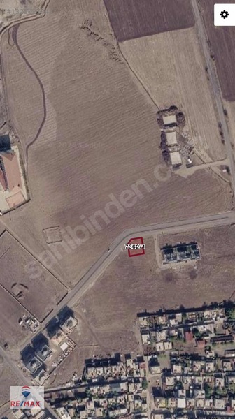 Sur Bağıvarda Şehir Merkezie Yakın Satılık İmarlı İfrazlı Arsa — fotoğraf 2