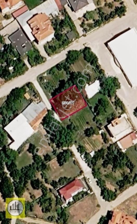 Atabey'den Başkarcı'da 290m2 2 Kat Ruhsatlı Müstakil Arsa