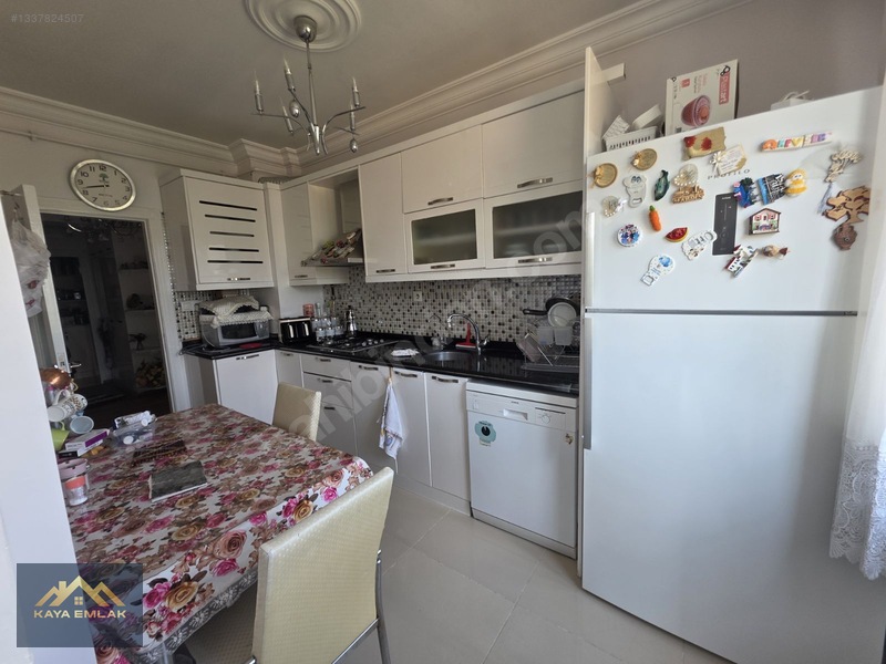 Yeditepede Merkezi Konumda Önü Açık Ferah 3+1 Daire — fotoğraf 20