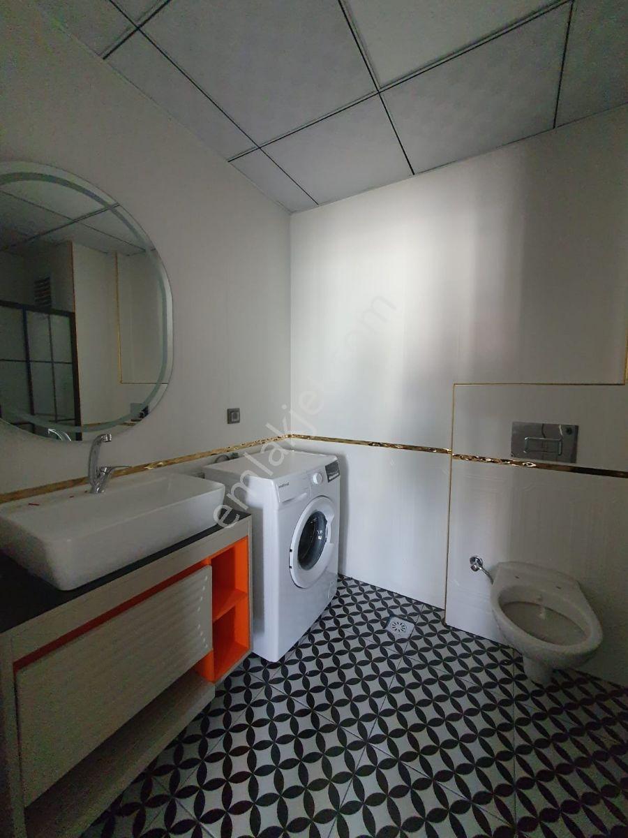Merkezi Konumda Satılık 2+0 Lüxs Daireler Kat Cephe Seçenekler — fotoğraf 6
