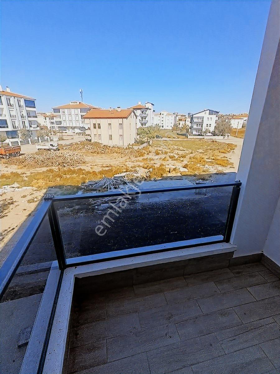 Merkezi Konumda Satılık 2+0 Lüxs Daireler Kat Cephe Seçenekler — fotoğraf 20