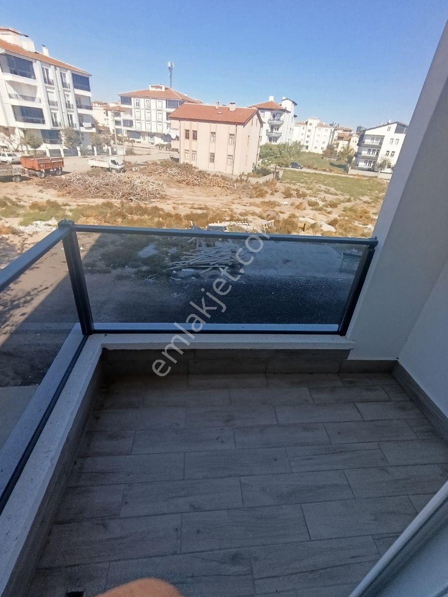 Merkezi Konumda Satılık 2+0 Lüxs Daireler Kat Cephe Seçenekler — fotoğraf 23