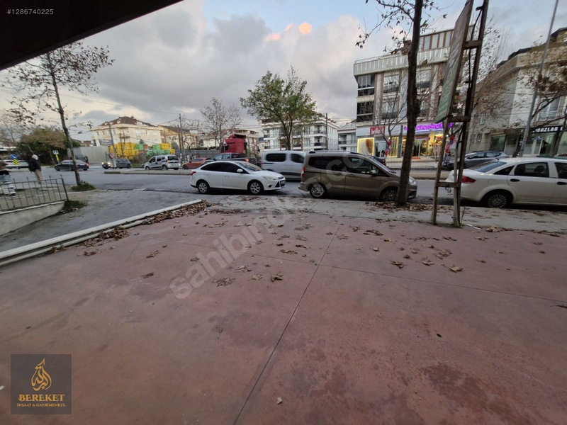 Beylikdüzü Kavaklı Mrkz İşlek Caddede150m2 Kiralık Depolu Dükkan — fotoğraf 5
