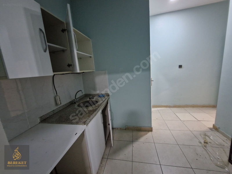 Beylikdüzü Kavaklı Mrkz İşlek Caddede150m2 Kiralık Depolu Dükkan — fotoğraf 15