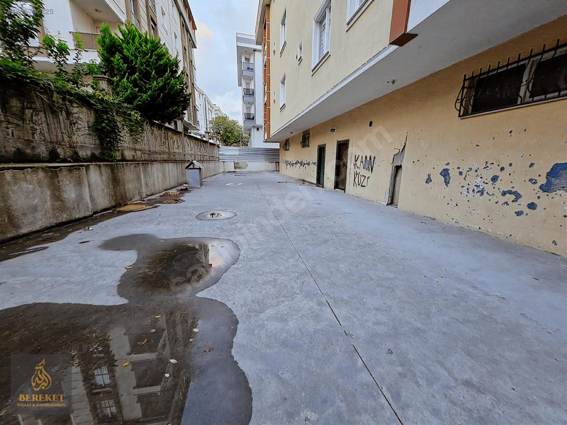 Beylikdüzü Kavaklı Mrkz İşlek Caddede150m2 Kiralık Depolu Dükkan — fotoğraf 16