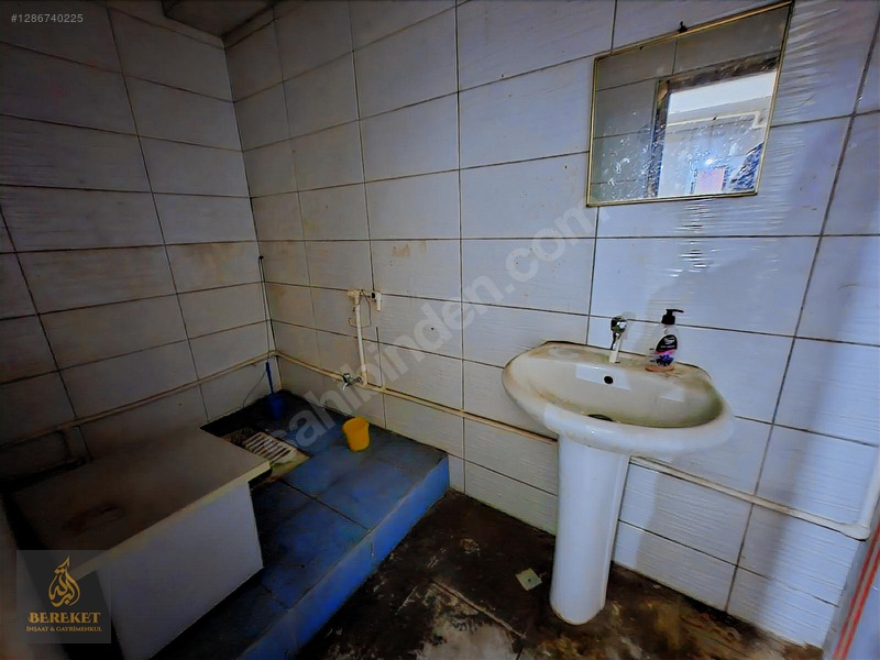 Beylikdüzü Kavaklı Mrkz İşlek Caddede150m2 Kiralık Depolu Dükkan — fotoğraf 21
