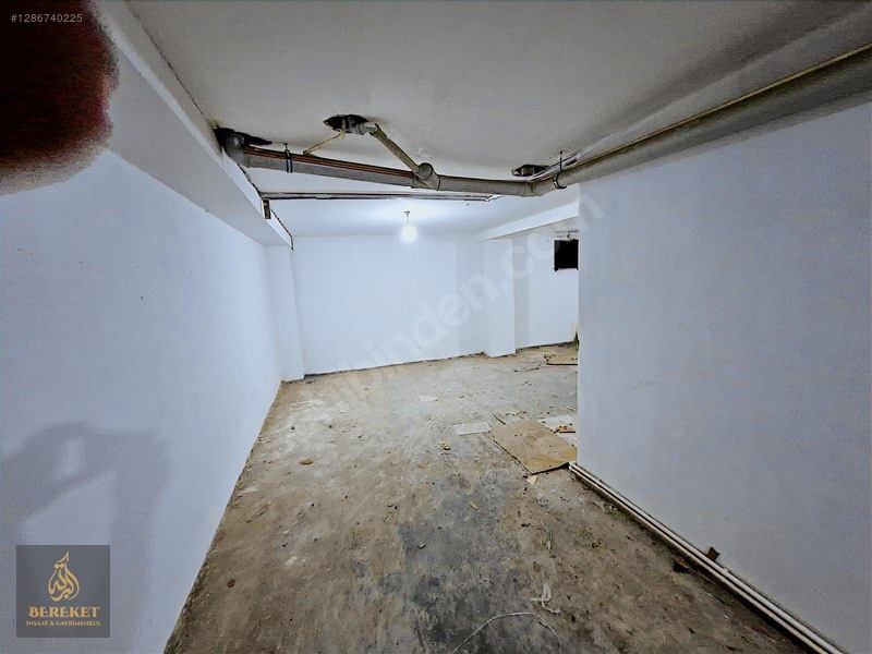 Beylikdüzü Kavaklı Mrkz İşlek Caddede150m2 Kiralık Depolu Dükkan — fotoğraf 28