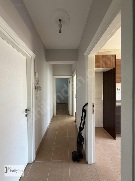 Çeliktepe İnci Sokakta 2+1 Ara Kat Balkonlu Kiralık Daire — fotoğraf 14