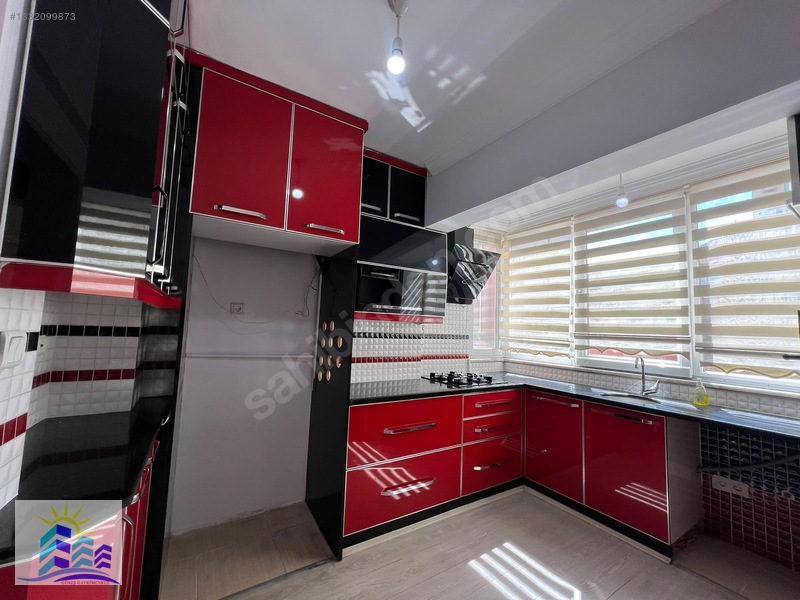 Güneş Gayrimenkul'den Çarşı Merkez Valilik Altı 2+1 Daire — fotoğraf 5
