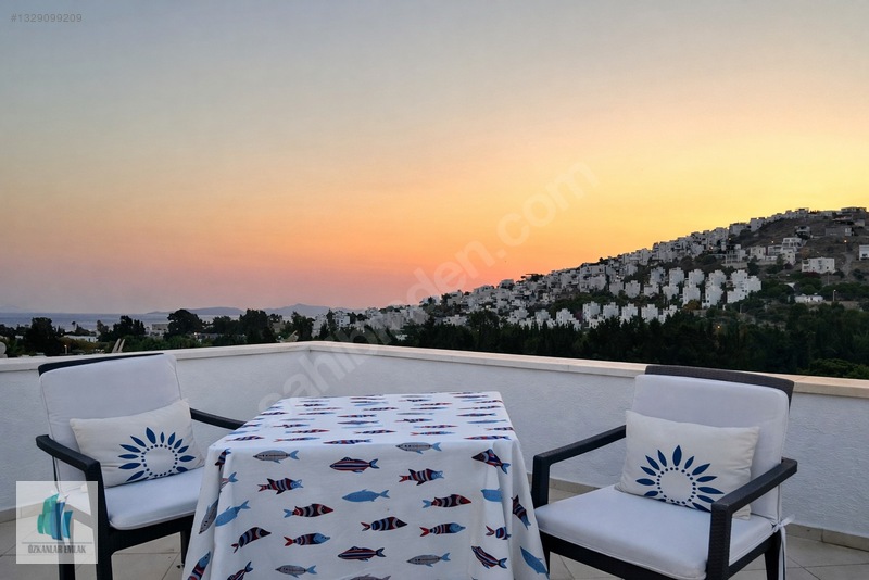 Akyarlar Tatil Sitesinde Teraslı , Deniz Manzaralı , Satılık 2+1 — fotoğraf 13