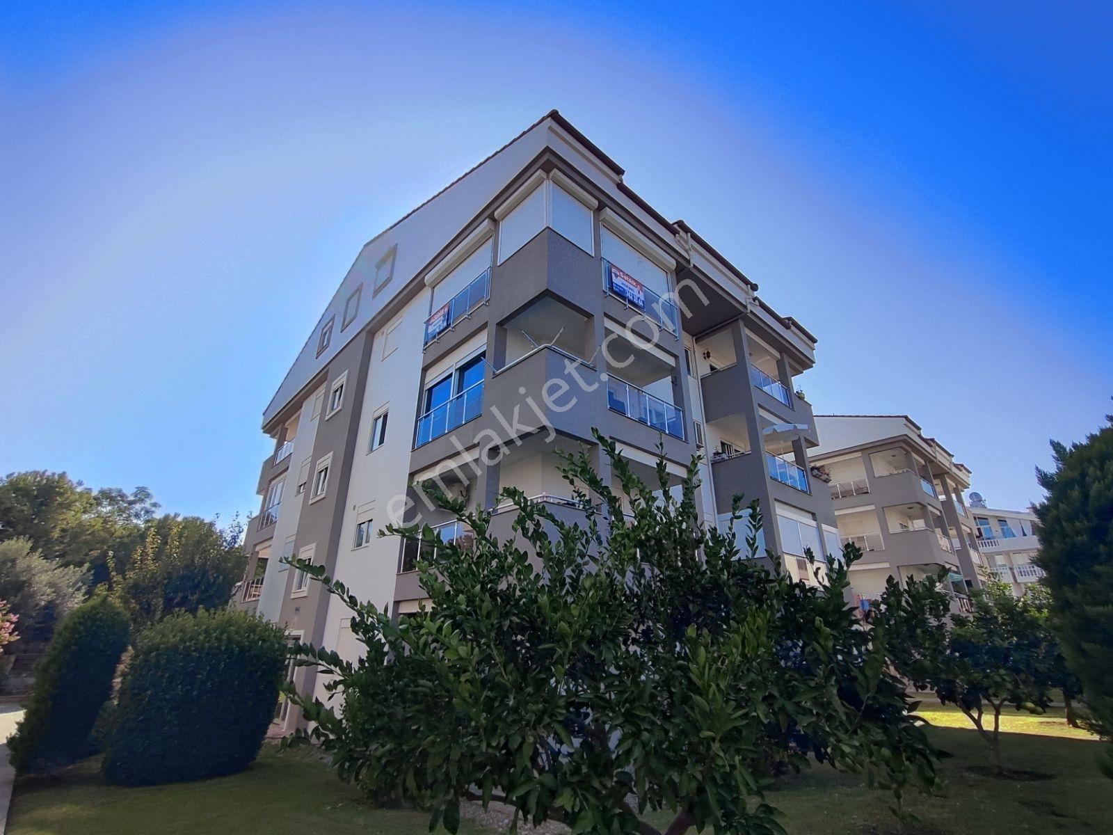 Side'de Lüks Site İçinde Havuz Manzaralı Satılık Dubleks — fotoğraf 22