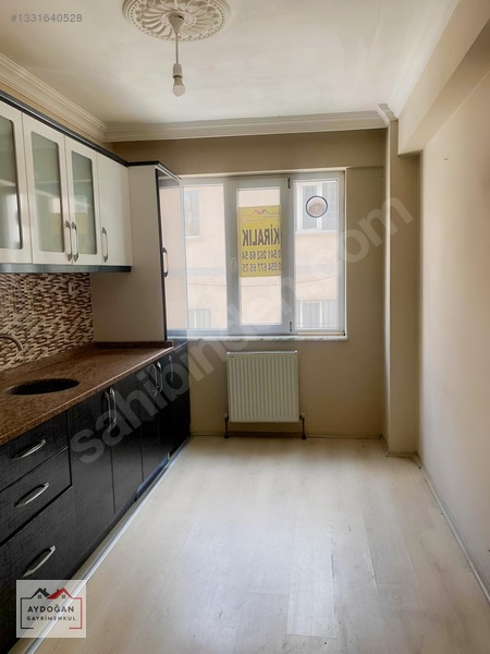 Aydoğan Gayrimenkul Gültepe Mh Kiralık 2+1 — fotoğraf 4