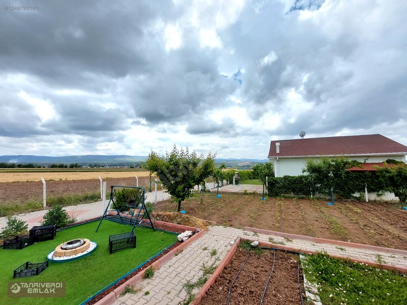Tanrıverdi'den Satılık Günbaşında Hobi Bahçesi 430m2 — fotoğraf 10