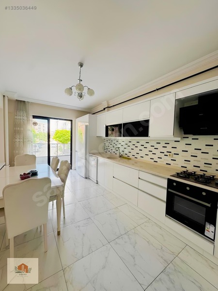 Akşehir Yeni Mh.de Asansörlü , Yerden Isıtmalı 3+1 Lüks Daire — fotoğraf 3