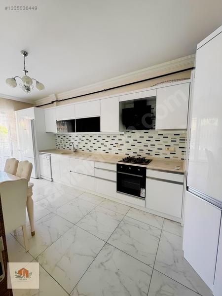 Akşehir Yeni Mh.de Asansörlü , Yerden Isıtmalı 3+1 Lüks Daire — fotoğraf 12