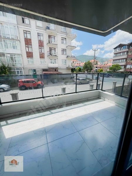 Akşehir Yeni Mh.de Asansörlü , Yerden Isıtmalı 3+1 Lüks Daire — fotoğraf 16