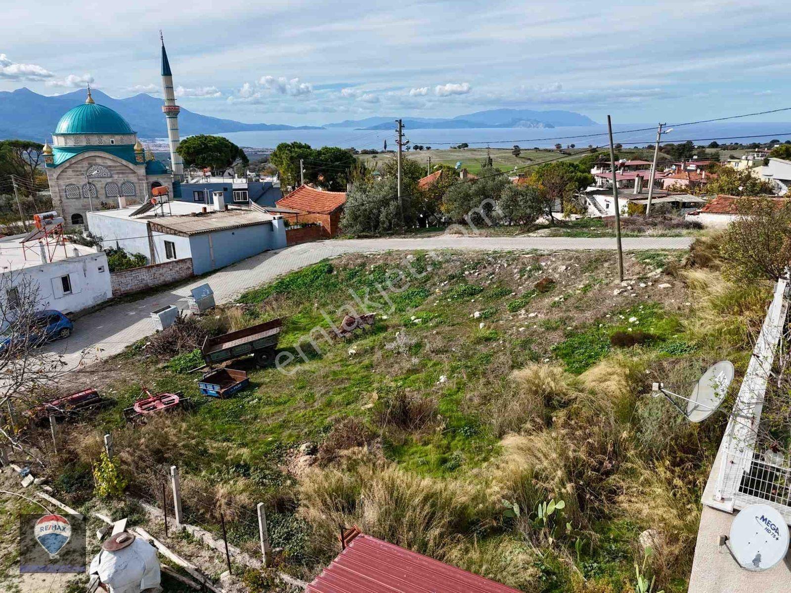 Kuşadası Yaylaköy'de Satılık Deniz Manzaralı 521 M2 Villa İmarlı Arsa — fotoğraf 5
