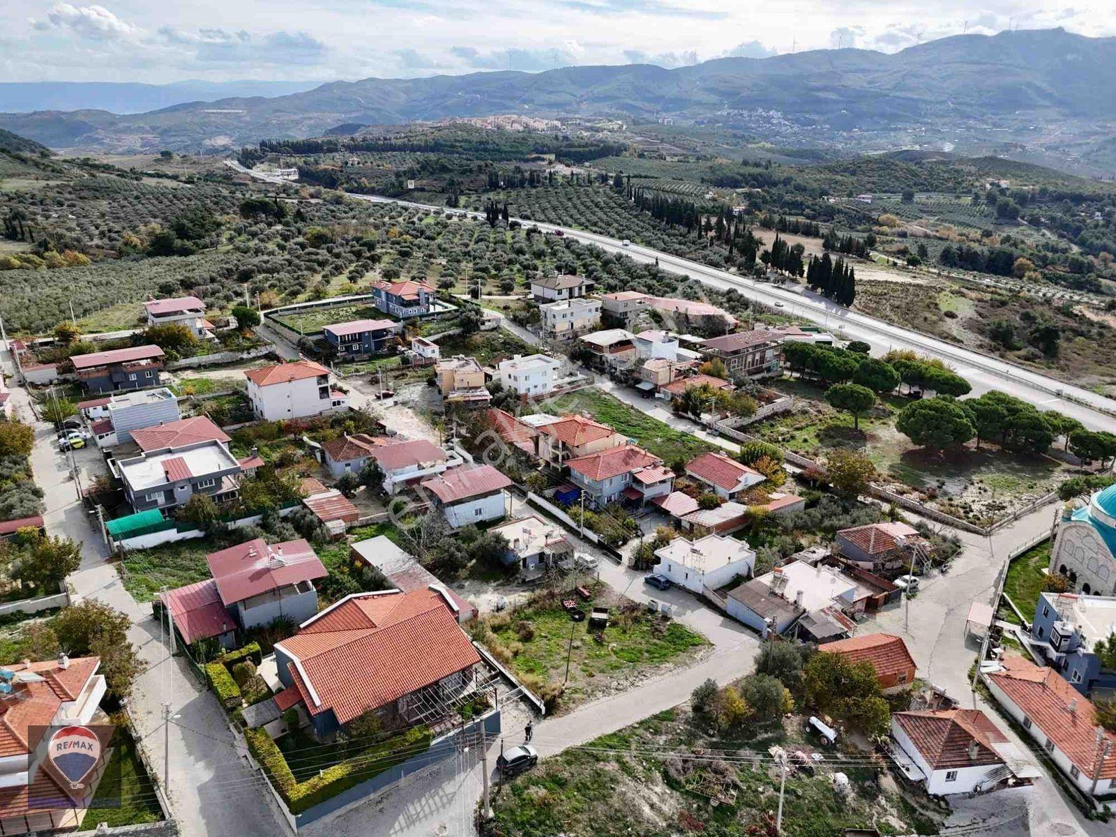 Kuşadası Yaylaköy'de Satılık Deniz Manzaralı 521 M2 Villa İmarlı Arsa — fotoğraf 11