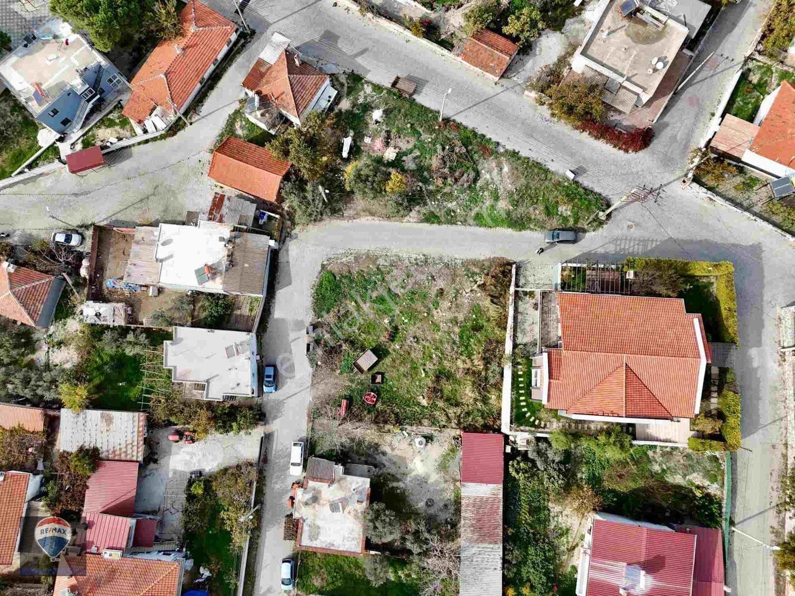 Kuşadası Yaylaköy'de Satılık Deniz Manzaralı 521 M2 Villa İmarlı Arsa — fotoğraf 13