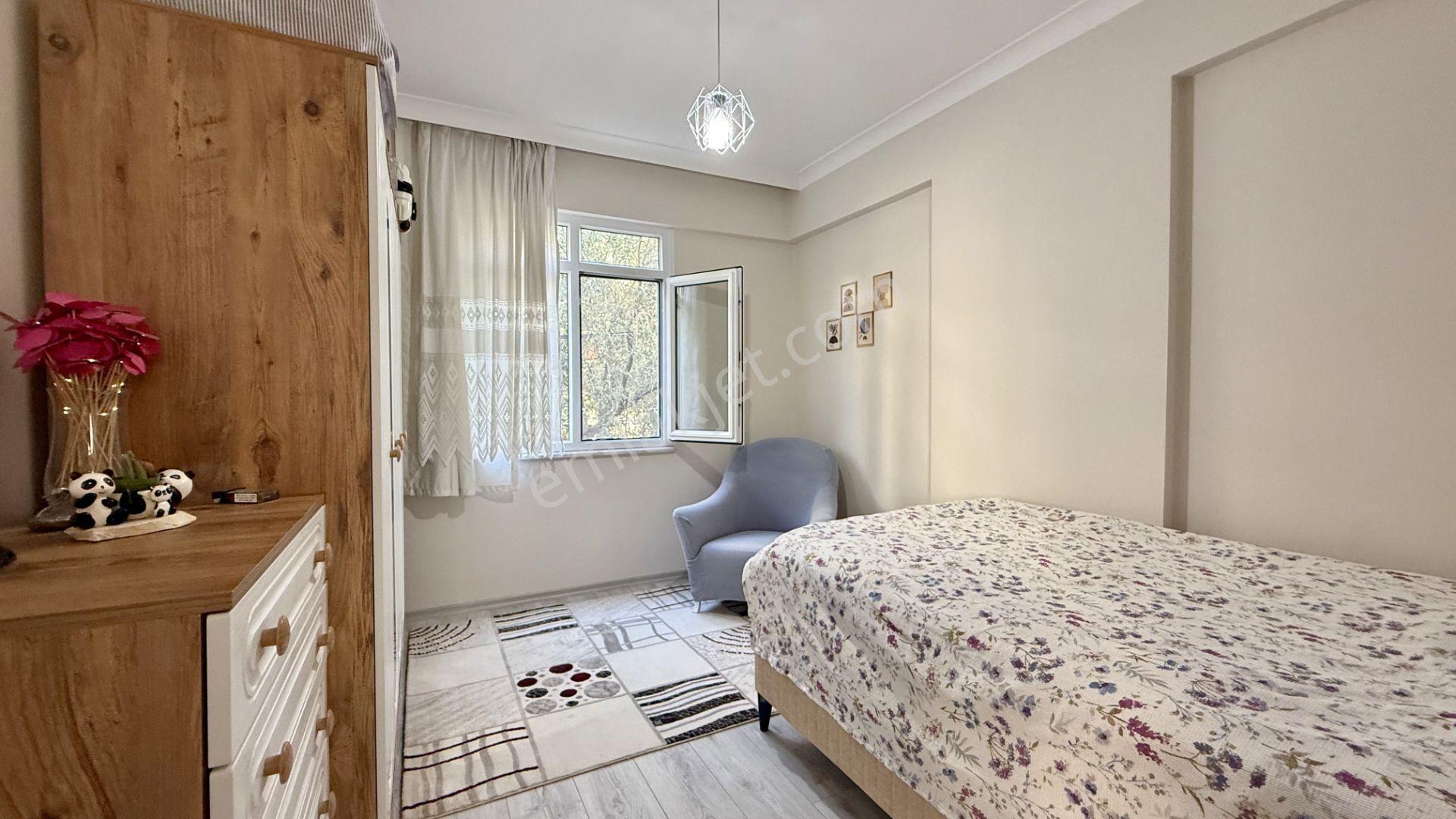 Kuşadası Kadınlar Denizi'nde Denize 800 Metre Yenilenmiş 2+1 Daire — fotoğraf 11