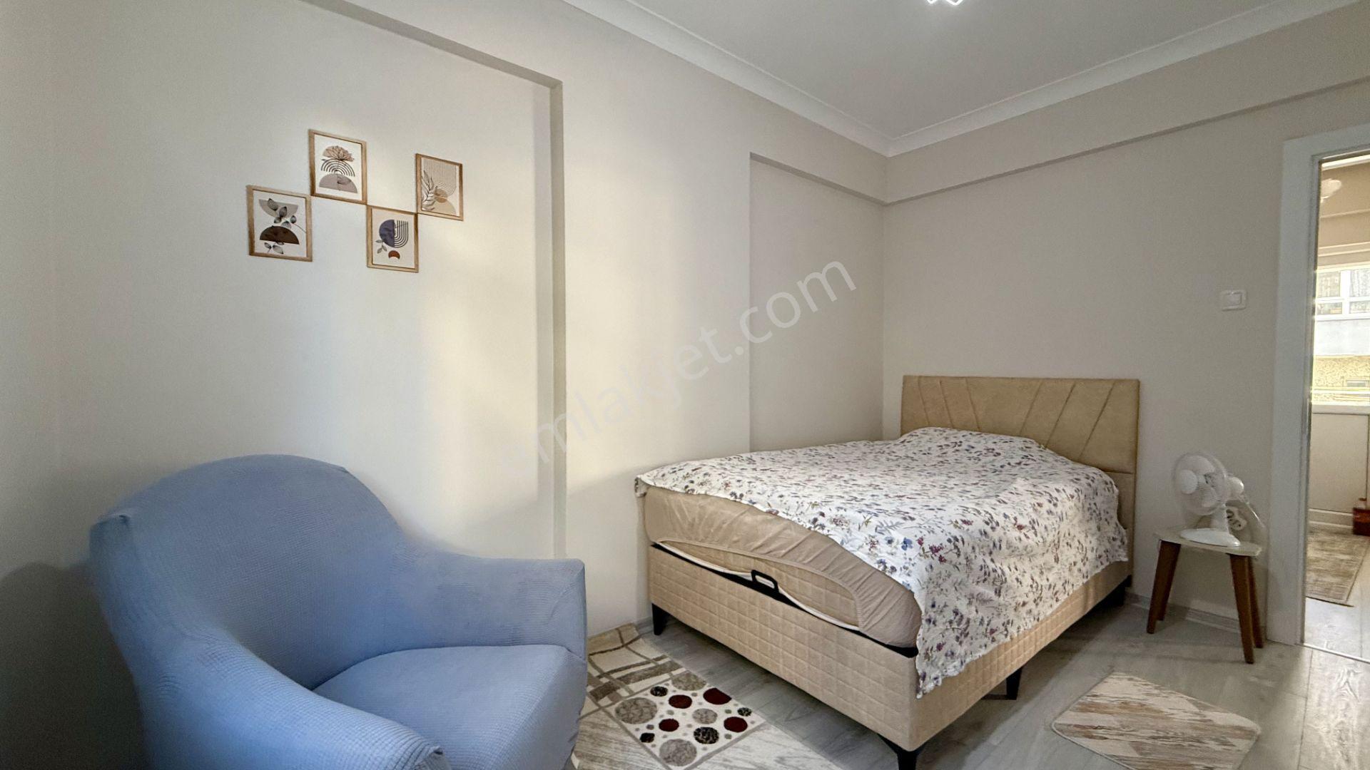 Kuşadası Kadınlar Denizi'nde Denize 800 Metre Yenilenmiş 2+1 Daire — fotoğraf 12