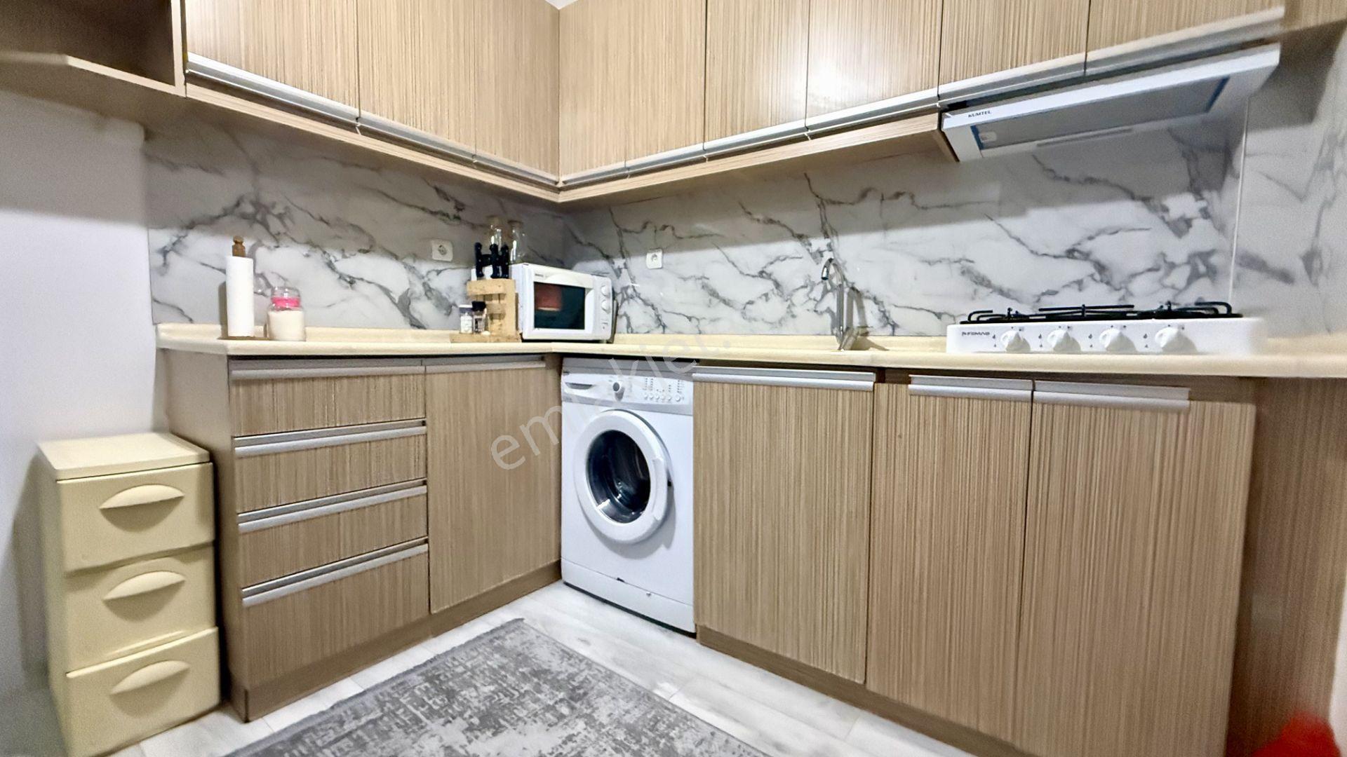 Kuşadası Kadınlar Denizi'nde Denize 800 Metre Yenilenmiş 2+1 Daire — fotoğraf 23