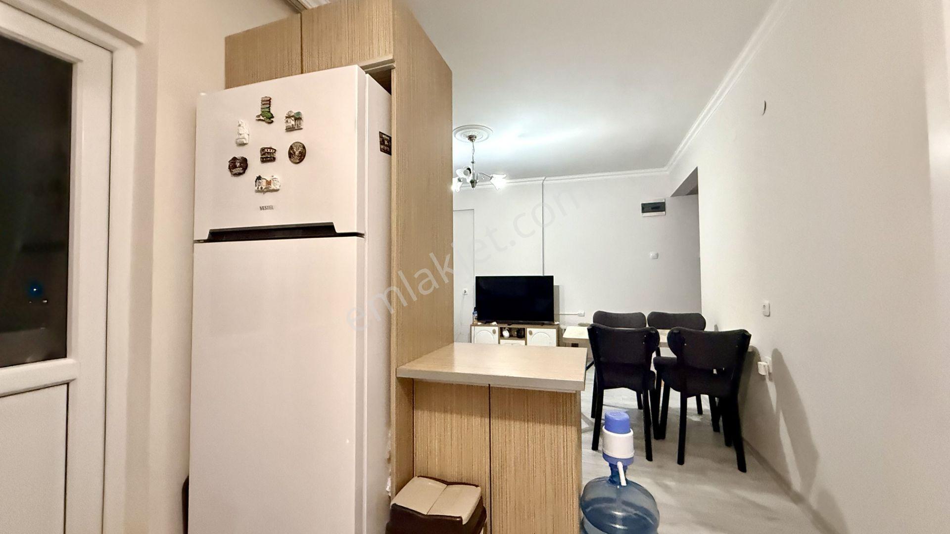 Kuşadası Kadınlar Denizi'nde Denize 800 Metre Yenilenmiş 2+1 Daire — fotoğraf 25