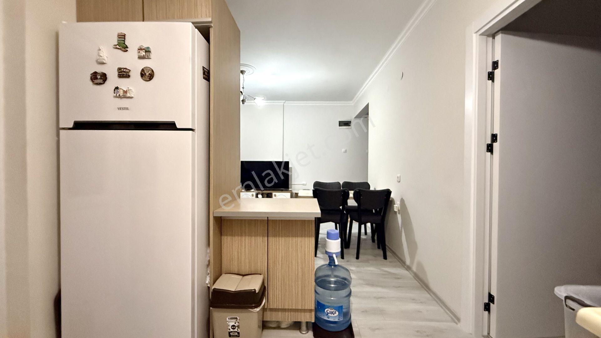 Kuşadası Kadınlar Denizi'nde Denize 800 Metre Yenilenmiş 2+1 Daire — fotoğraf 26