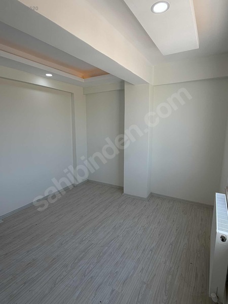 Class Emlak'tan Tatvan'da Satılık 2+0 — fotoğraf 4