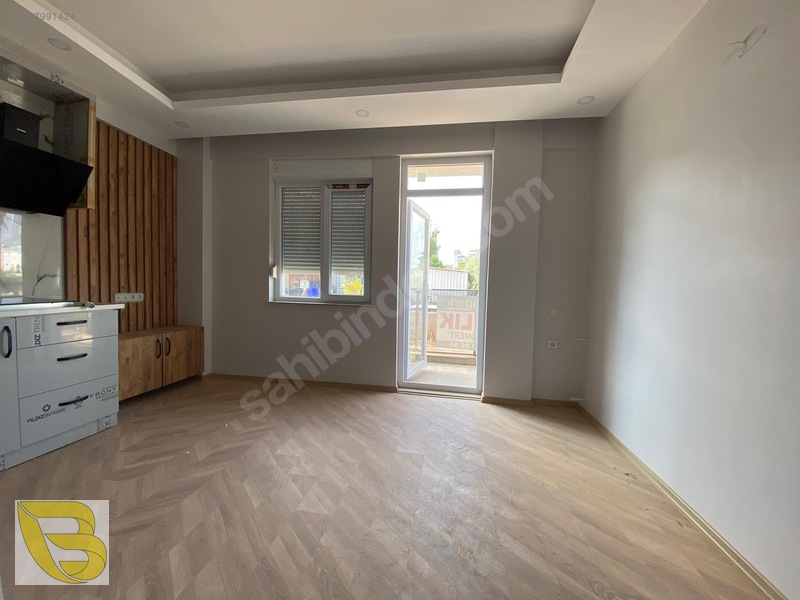 Atatürk Cad.ve Tüm Merkezi Yerlere Yürüme Mesafesi İle 1+1 — fotoğraf 21